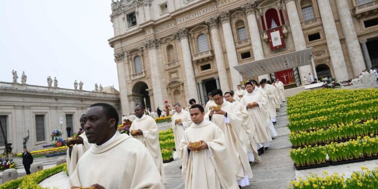 Папа Римський не вестиме Пасхальне богослужіння. Хто замість нього