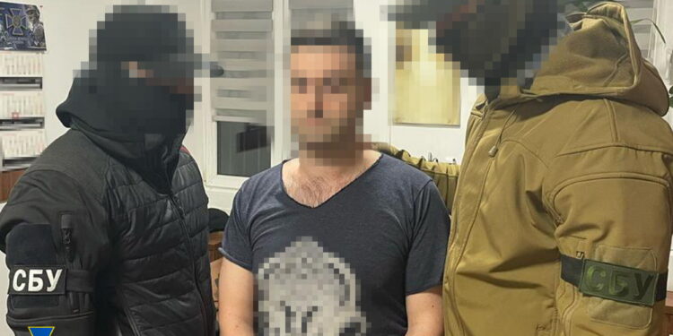 СБУ, СЗР та правоохоронні органи Польщі затримали у ЄС медведчуковського «політексперта» Кирила Молчанова (ФОТО)