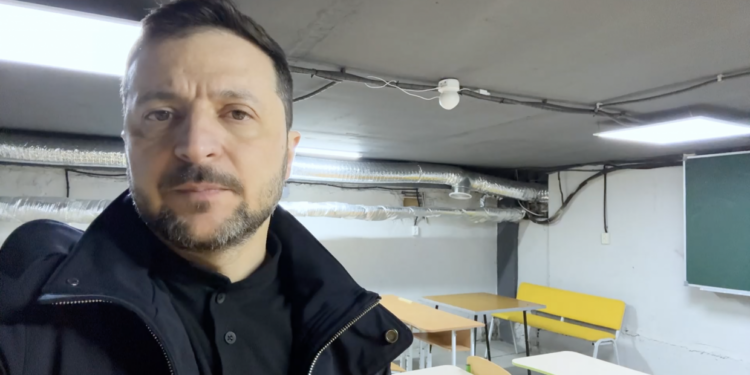 «Потрібне політичне рішення, щоб ППО працювала, – у Дніпрі, Кривому, Нікополі, Харкові, Сумах, Чернігові, Миколаєві, Одесі та інших наших містах і громадах» – Зеленський (ВІДЕО)