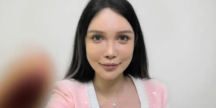 В Китаї бум пластичної хірургії. Кажуть, це як наркотик – зупинитись неможливо (ФОТО)