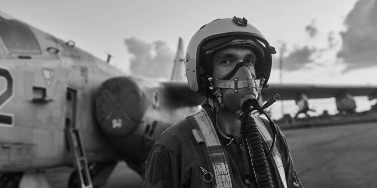 Зеленський висловив співчуття родині загиблого пілота