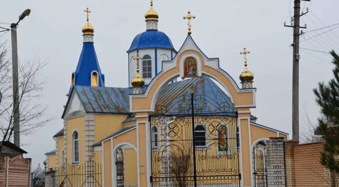 СБУ та Нацполіція викрили настоятеля храму УПЦ (МП), який відібрав храм у громади і пожертвував його собі (ФОТО)