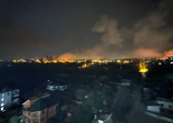 Внаслідок нічної атаки на Дніпро загинуло двоє людей, ще 28 поранено (ФОТО)