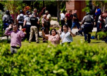 У США біля студентського центру вбито 2 та поранено 6 людей. Стрілець – син заступниці шерифа (ФОТО, ВІДЕО)