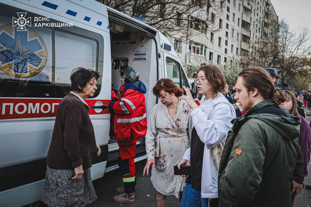 Росія почала Страсну п’ятницю балістикою, крилатими ракетами, «шахедами», - Зеленський (ФОТО, ВІДЕО) 3 Росія почала Страсну п’ятницю балістикою, крилатими ракетами, «шахедами», - Зеленський (ФОТО, ВІДЕО) 2