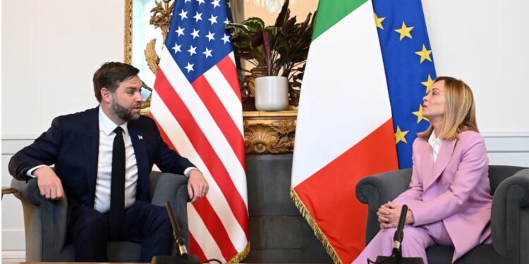 Венс зустрівся з Мелоні уже в Римі і похвалився, що є щось цікаве про закінчення війни