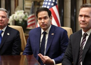 Хто в команді Трампа за Україну, а хто за Росію. Не про всіх ми знали (ФОТО)