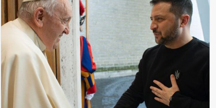 “Сумуємо”, – Зеленський про смерть Папи Франциска
