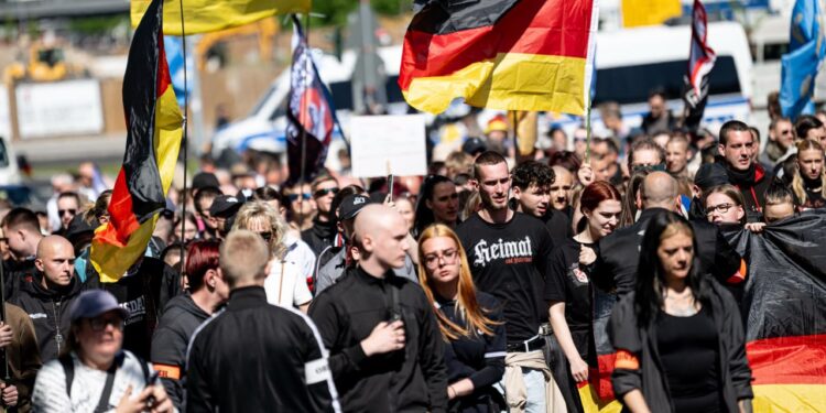 У містах Німеччини відбулися демонстрації правого руху «Разом за Німеччину» проти допомоги Україні