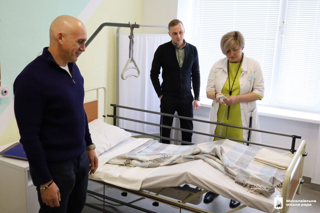 У Миколаєві завдяки благодійникам відремонтували хірургічне відділення міської дитячої лікарні №2 (ФОТО) 19 У Миколаєві завдяки благодійникам відремонтували хірургічне відділення міської дитячої лікарні №2 (ФОТО) 18