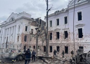 Вже відомо про понад 20 загиблих у Сумах (ФОТО)