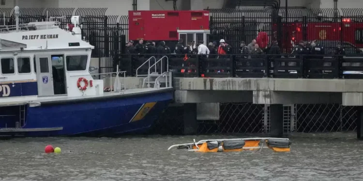 Аварія гелікоптера в Нью-Йорку: вертоліт не мав бортових самописців та відеокамер