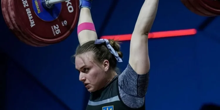Українська важкоатлетка Манєвська здобула бронзу ЧЄ в Кишиневі