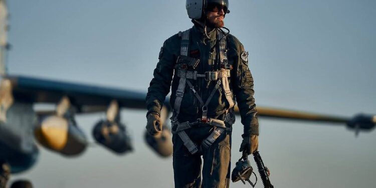 За даними ВВС, український F-16 був збитий ракетою РФ