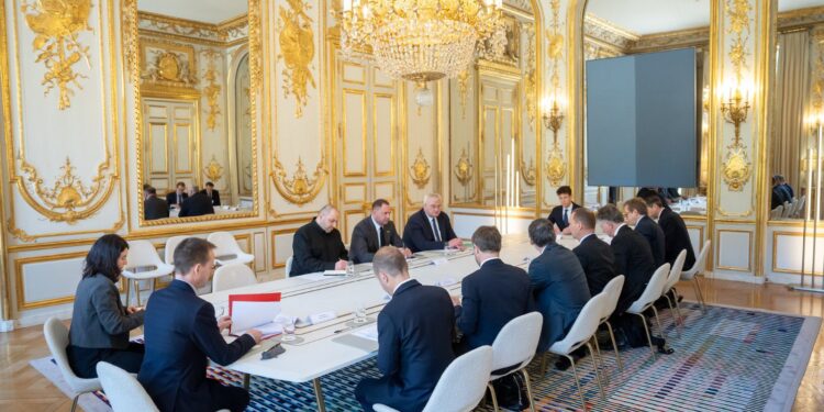 В Парижі закінчилася зустріч учасників “коаліції охочих”. Про що говорили і чи буде щось, крім розмов (ФОТО)