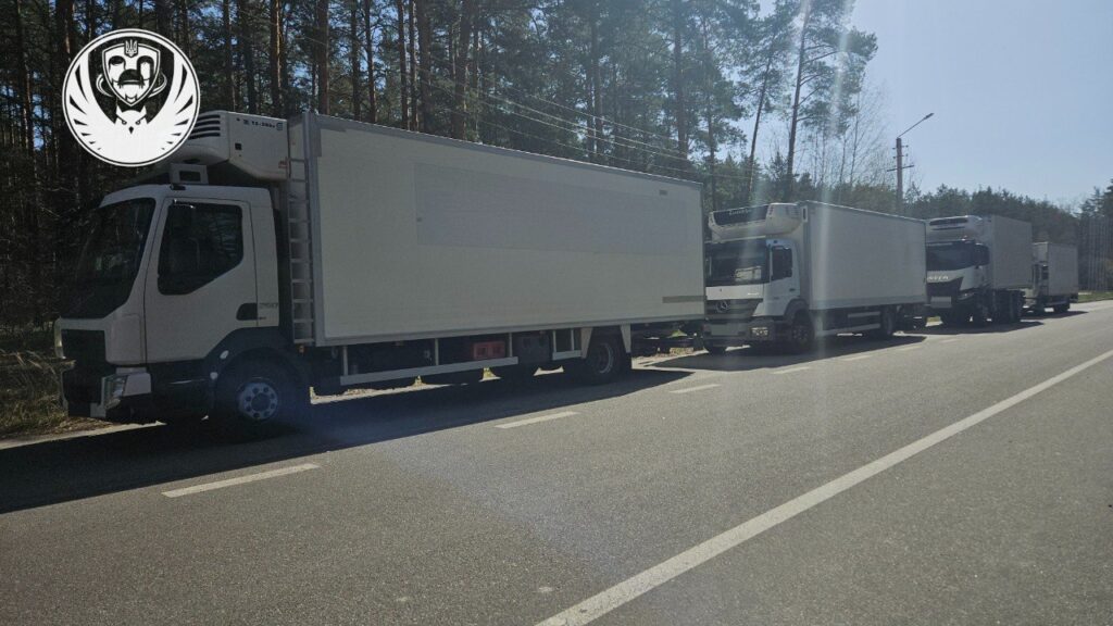 В Україну повернули тіла 909 загиблих захисників (ФОТО) 3 В Україну повернули тіла 909 загиблих захисників (ФОТО) 2