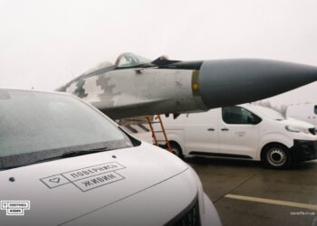 Допомога ЗСУ: двом миколаївським авіабригадам БФ «Повернись живим» передав автівки, а Миколаїв захисникам Очакова – дрони (ФОТО)