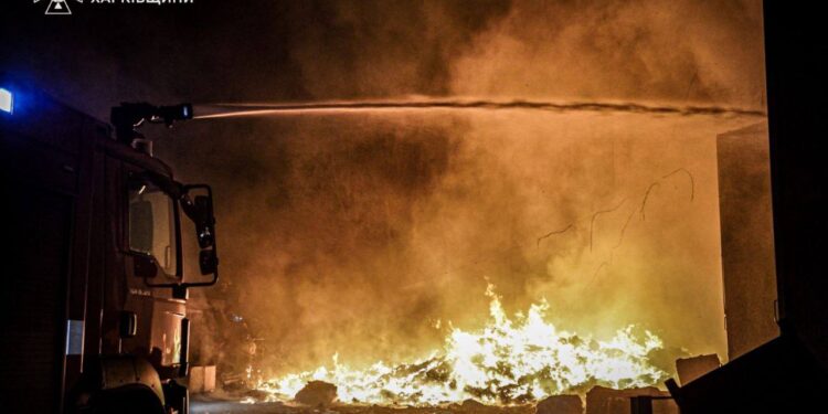 Внаслідок ворожої дронової атаки поранені цивільні у Харкові, Дніпрі і Краматорську (ФОТО, ВІДЕО)