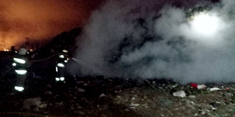 Їжа на плиті та полігон ТБО у Миколаєві, госпспоруда у с.Агрономія – які пожежі гасили в регіоні (ФОТО)