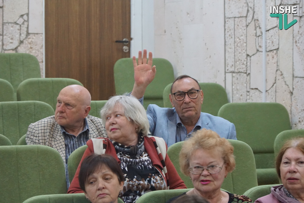«З кожною книгою я оживаю» - у Центральній бібліотеці Миколаєва відбувся День видавництва Ірини Гудим (ФОТО) 13 «З кожною книгою я оживаю» - у Центральній бібліотеці Миколаєва відбувся День видавництва Ірини Гудим (ФОТО) 12