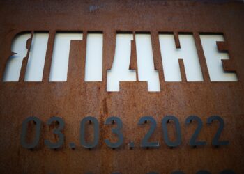 Зеленський на Чернігівщині – відвідав село Ягідне та поспілкувався з людьми (ФОТО) 