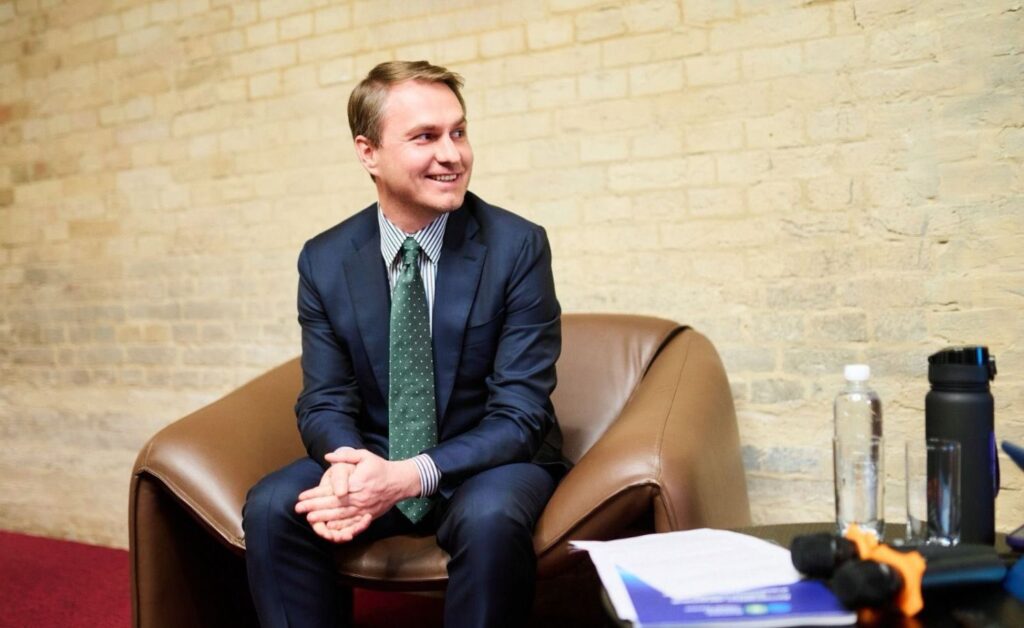 Голова ДПС Кравченко: Для системних змін та реалізації ефективних механізмів потрібен відкритий діалог з ІТ-бізнесом 1