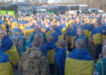 277 воїнів повернулися додому з російського полону (ФОТО)