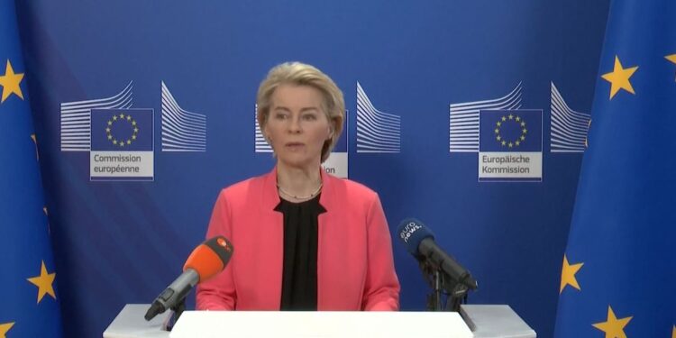 “Ми готові відповісти” – Урсула фон дер Ляєн про реакцію ЄС на запроваджені США тарифи (ВІДЕО)