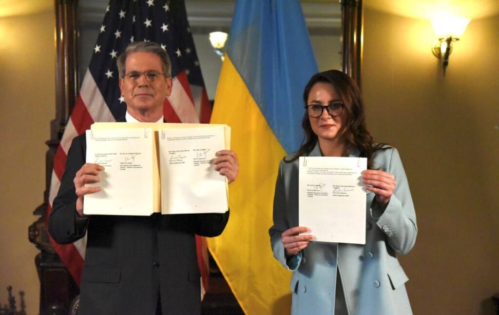 Україна і США підписали угоду про корисні копалини (ФОТО) 7
