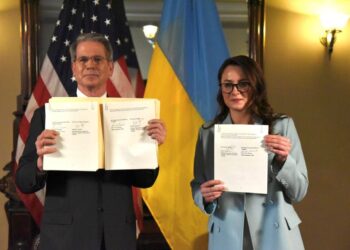Україна і США підписали угоду про корисні копалини (ФОТО)