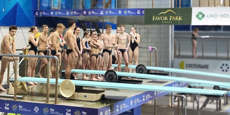 Миколаївські стрибуни в воду вибороли чотири нагороди чемпіонату України (ФОТО)