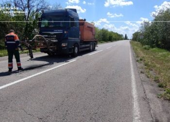 На 4 дорогах Миколаївщини минулого тижня робили ямковий ремонт. Які ще роботи та на яких дорогах виконувались (ФОТО)