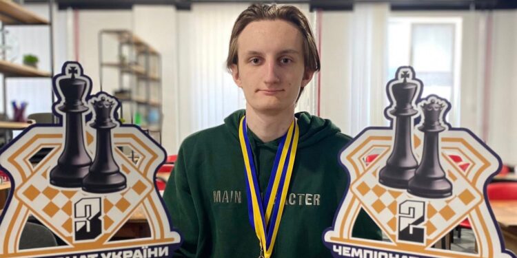 Миколаївський шахіст Артем Берін – з двома нагородами чемпіонатів України з рапіду та бліцу (ФОТО)