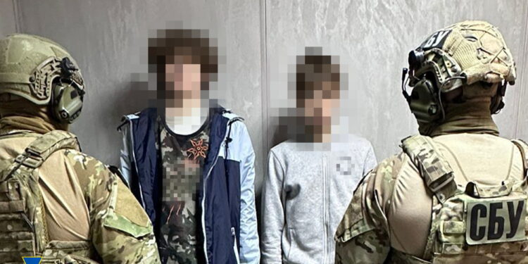 Двоє 18-річних поплічників росіян з Рівного намагались підірвати наряд поліції – після вибуху їх затримали СБУ та Нацполіція (ФОТО)