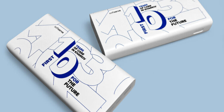 Повербанк с логотипом: полезный бизнес-сувенир