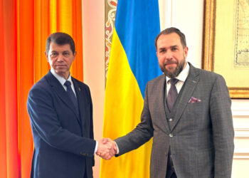 Україна просить Польщу якнайшвидше домовитись з протестувальниками і розблокувати рух вантажівок на кордоні