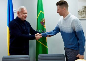 Мер Харкова не витримав свавілля ТЦК – зробив заяву після побиття вчителя історії з бронюванням і закликав медіа не мовчати (ВІДЕО)