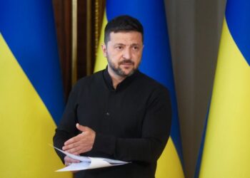 “Якщо він боїться просто зі мною так зустрітися…» – Зеленський про потенціальну зустріч із путіним у Стамбулі