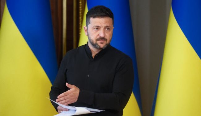 “Якщо він боїться просто зі мною так зустрітися…» – Зеленський про потенціальну зустріч із путіним у Стамбулі