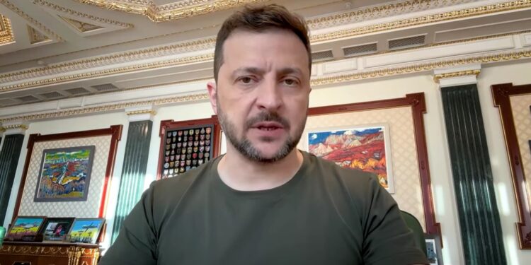 «Очікую, хто прибуде від Росії, і тоді буду визначати, які кроки варто робити Україні» – звернення Зеленського (ВІДЕО)