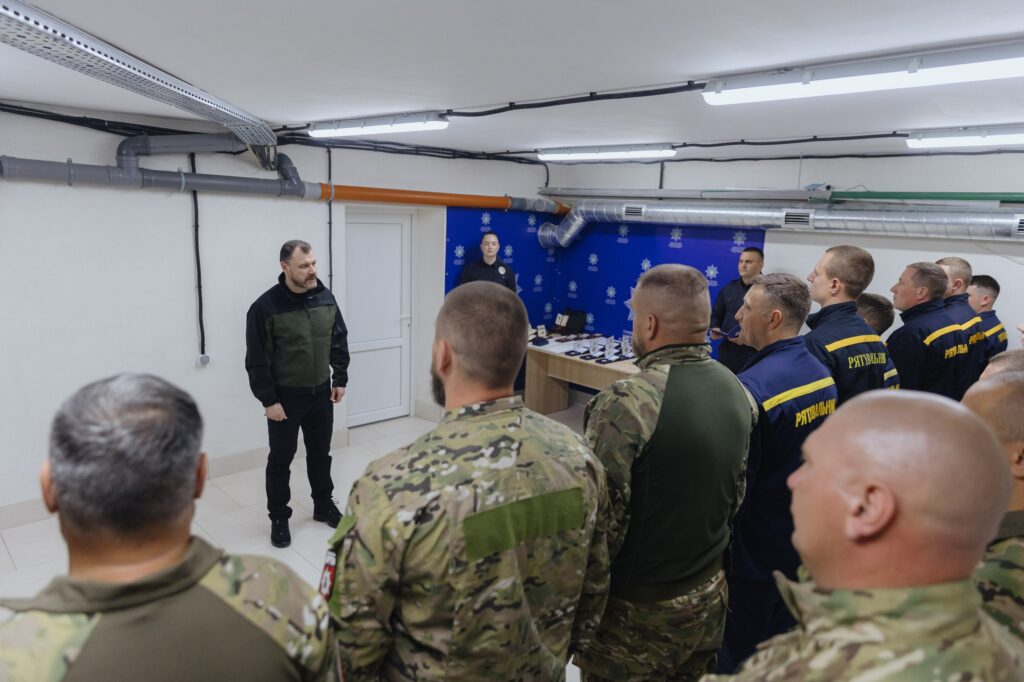 Миколаївські рятувальники – серед відзначених міністром внутрішніх справ Ігорем Клименко (ФОТО) 28