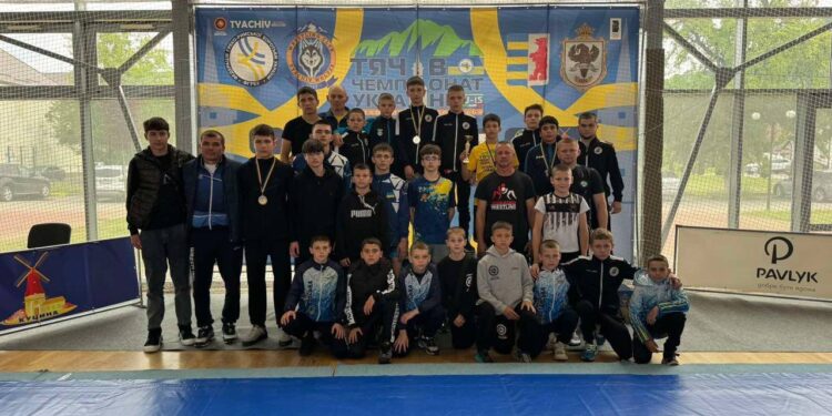 Миколаївські спортсмени – призери та переможці чемпіонату України з греко-римської боротьби серед кадетів (ФОТО)