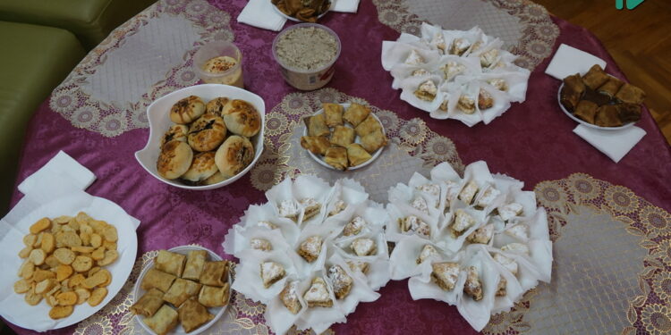 «На всі смаки» – миколаївці пригощались угорським яблучним пирогом та єврейським форшмаком (ФОТО, ВІДЕО)