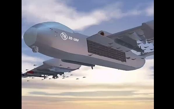 Китай готується запустити дроно-матку з роєм дронів на борту (ВІДЕО)