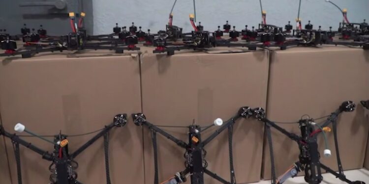 Миколаїв передав військовим ще 50 дронів