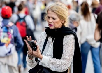 В Іспанії «впав» мобільний зв’язок і мобільний інтернет