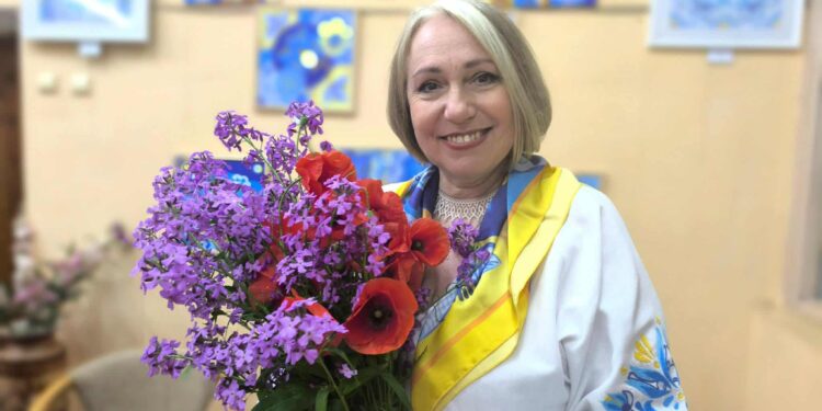 Хустки, ляльки-мотанки та картини – у Миколаєві відкрилась виставка Світлани Бойкової-Калюжної (ФОТО)