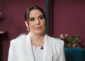 Лягати о 22:00 і спати по 8 годин – це міф, – сомнолог (ВІДЕО)