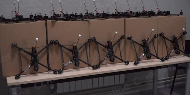 З початку року Миколаїв передав військовим близько 1 тисячі дронів