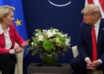 Трамп погодився відтермінувати введення 50% мита на товари з ЄС